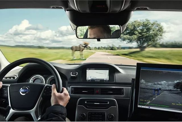Volvo přináší nové bezpečností prvky do XC90 2014